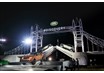 Дебют нового Discovery на Тауэрском мосту, построенном из конструктора ...