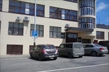 парковочное место для автотранспорта инвалидов у здания правительства